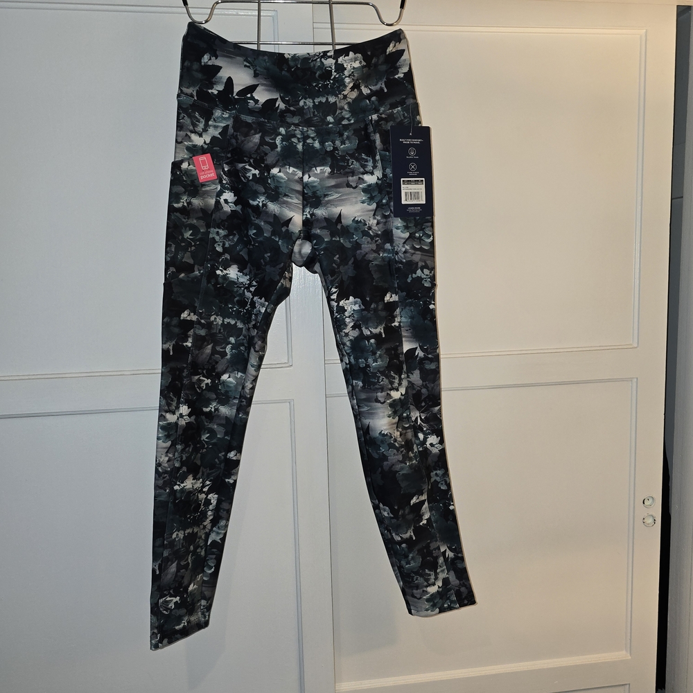 Marika Dark Floral Leggings